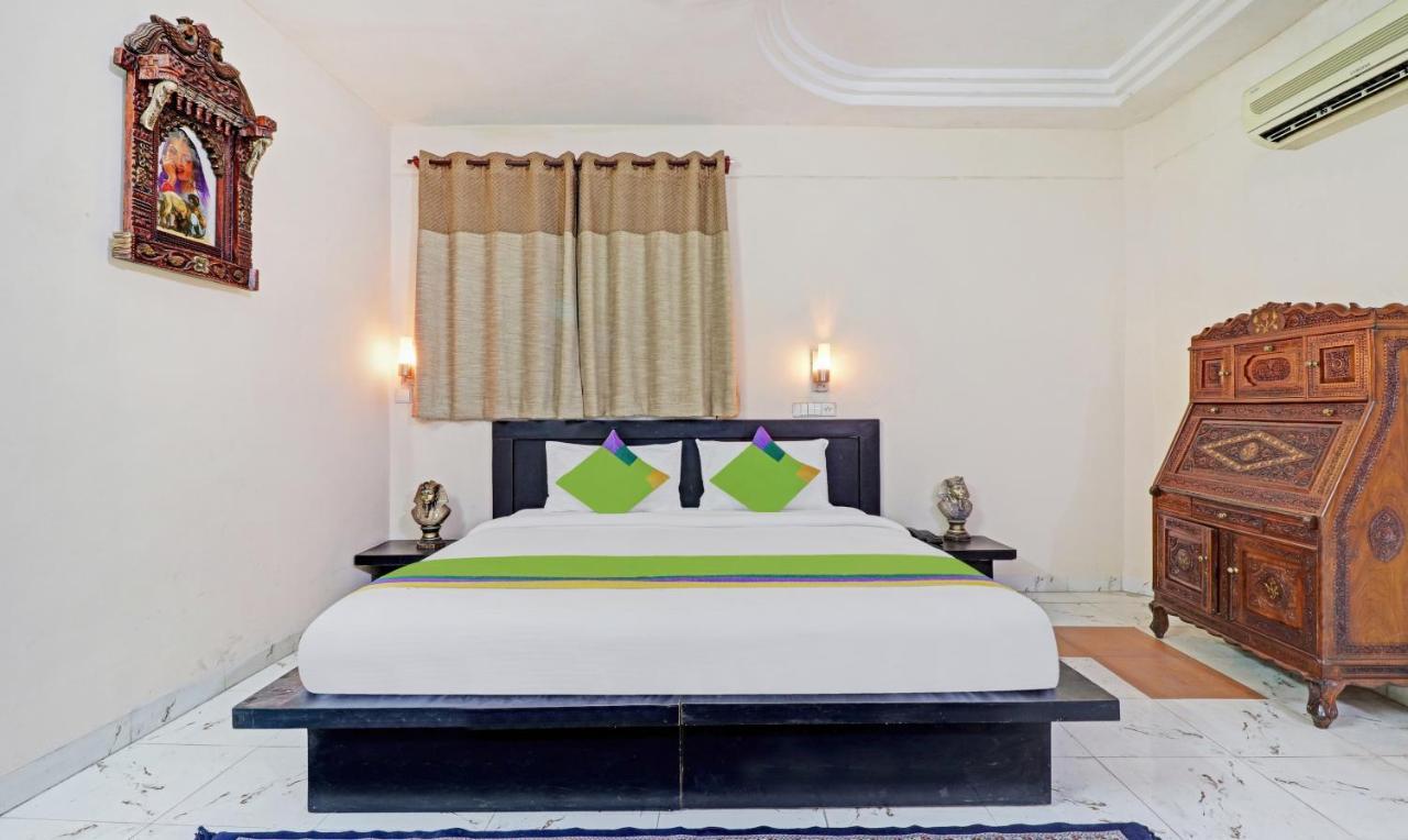 Hotel Vikrant Pinjaur Экстерьер фото